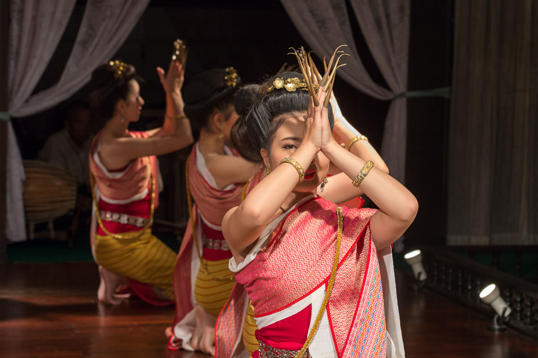 Performing a traditional dance wearing Thai costumes, Chiang Mai, Kingdom of Thailand, Indochina, South East Asia.