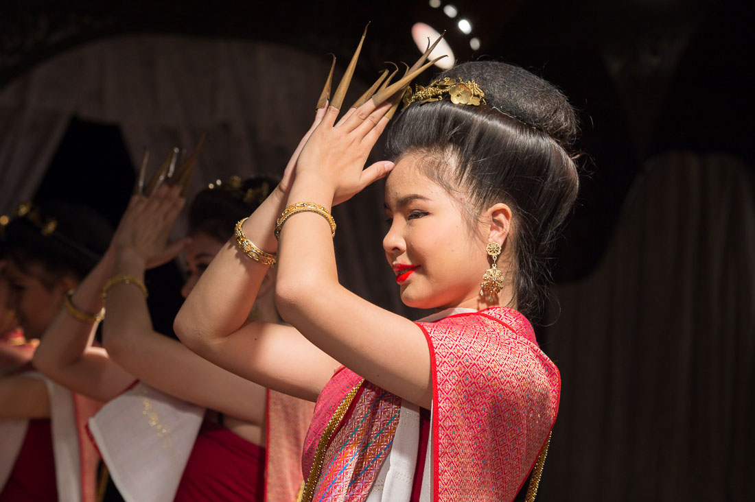 Performing a traditional dance wearing Thai costumes, Chiang Mai, Kingdom of Thailand, Indochina, South East Asia.