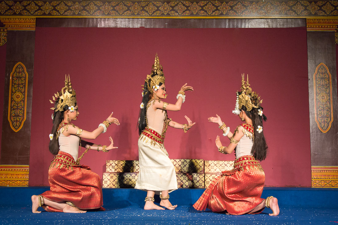 Performing the traditional Apsara dance wearing the classical Cambodian costume, The National Museum, Phnom Penh, Kingdom of Cambodia, Indochina, South East Asia.