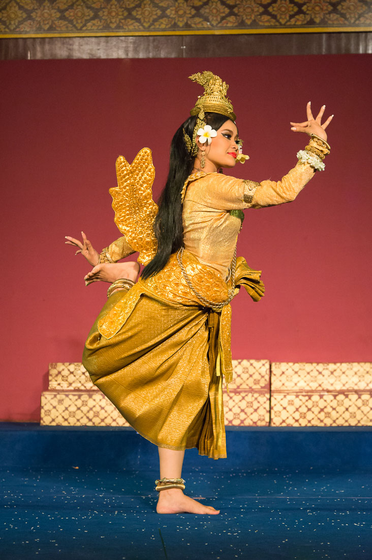 Performing the traditional Apsara dance wearing the classical Cambodian costume, The National Museum, Phnom Penh, Kingdom of Cambodia, Indochina, South East Asia.