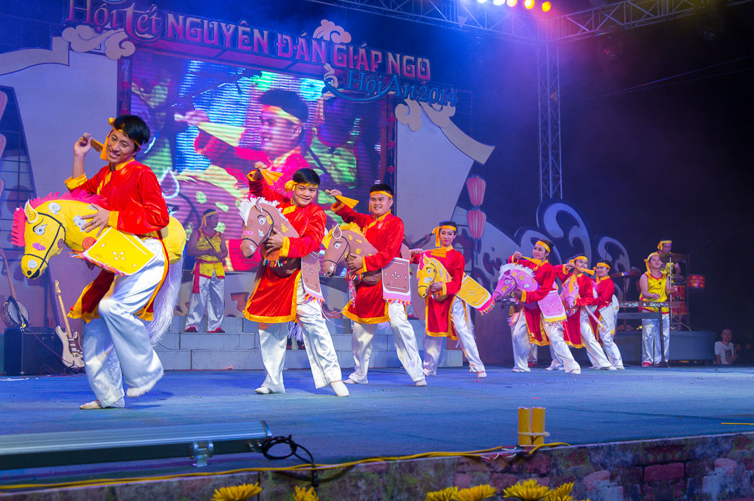 Folkloristic dances for 2014 lunar New Year Tet celebration, Hoi An, Quang Nam Province, Viet Nam, Indochina, South East Asia.