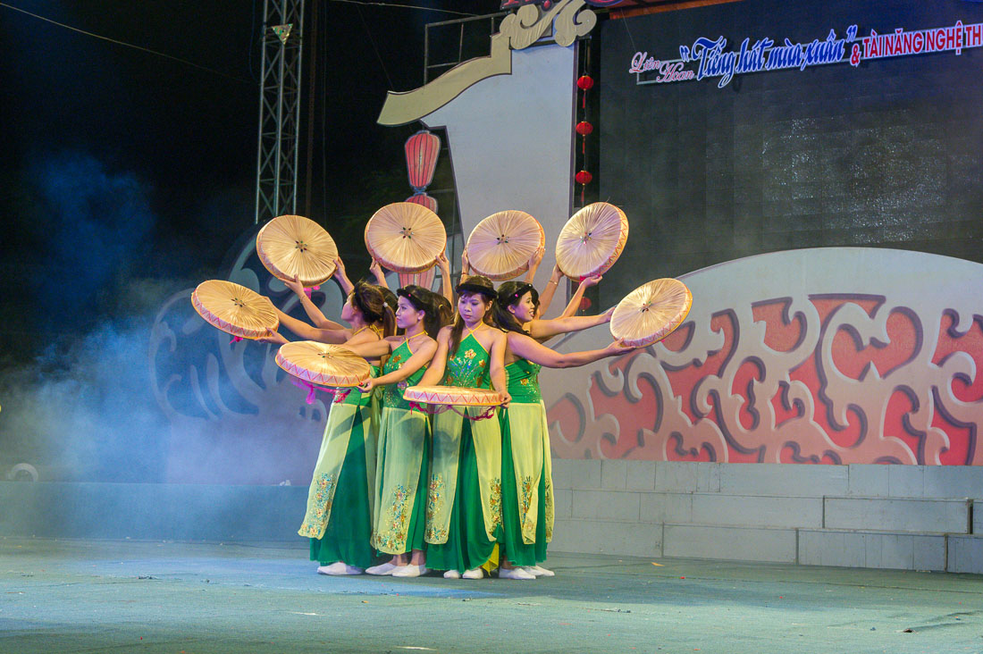 Folkloristic dances for 2014 lunar New Year Tet celebration, Hoi An, Quang Nam Province, Viet Nam, Indochina, South East Asia.