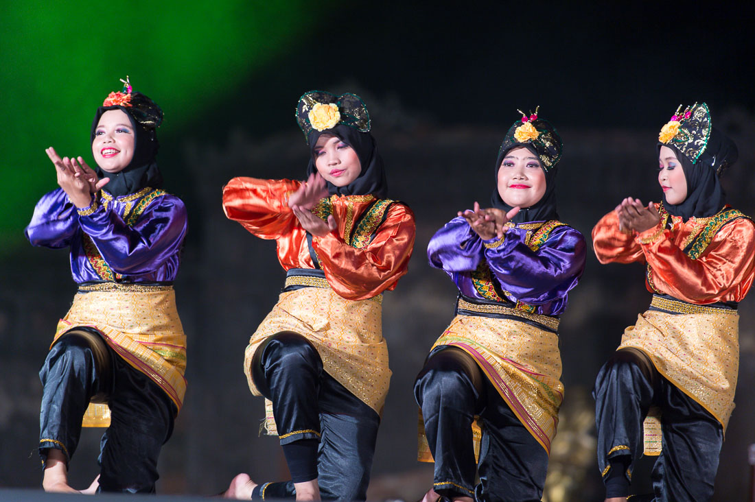 Indonesian artists wearing traditional costume performing at the Hue Festival 2014, Thua ThienâHue Province, Viet Nam, Indochina, South East Asia.
