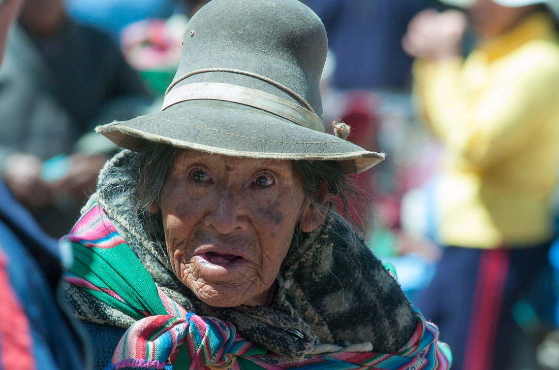 Woman wearing   traditional hat, Juliaca, Peru, South America
